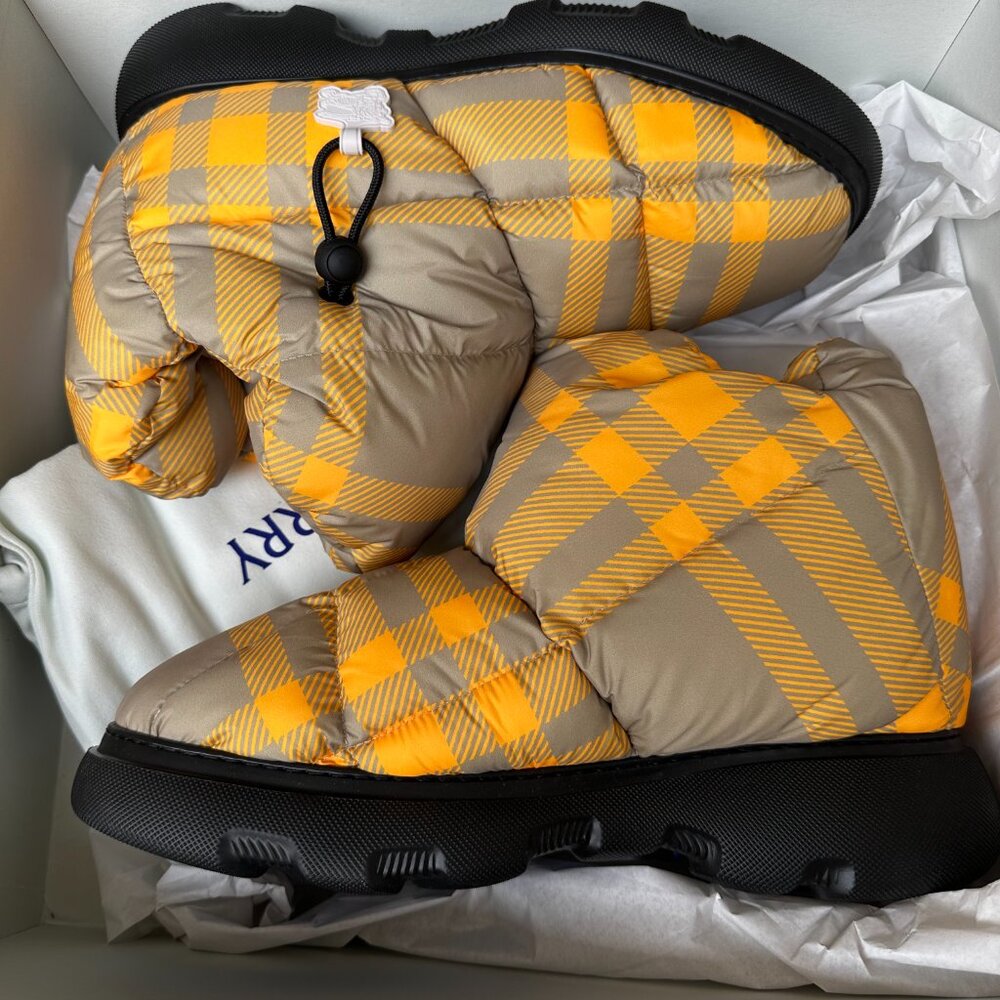 Burberry Check Pillow Boots Yellow Beige